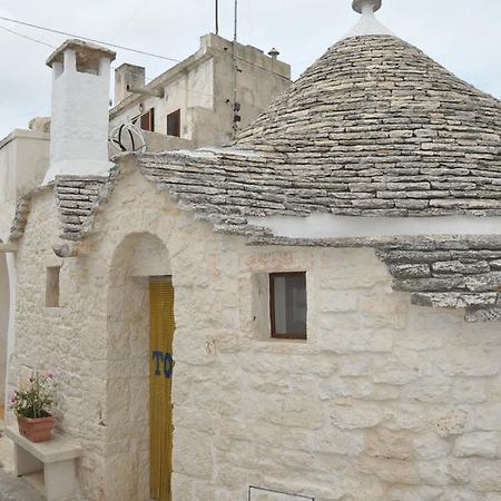 Вилла Trullo Relax Альберобелло Экстерьер фото