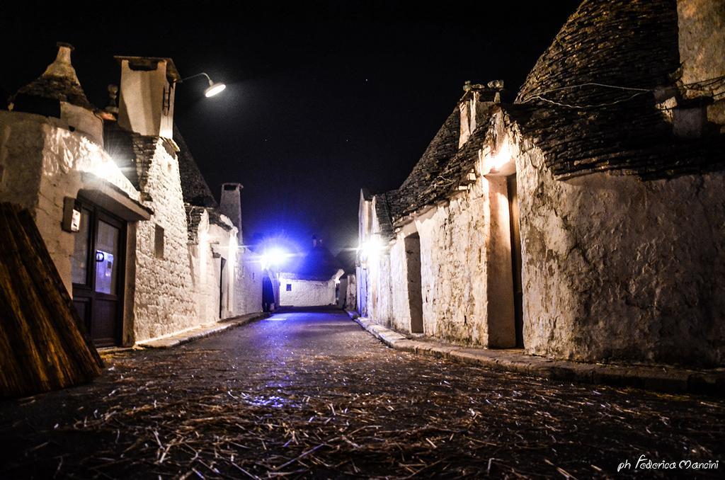 Вилла Trullo Relax Альберобелло Номер фото